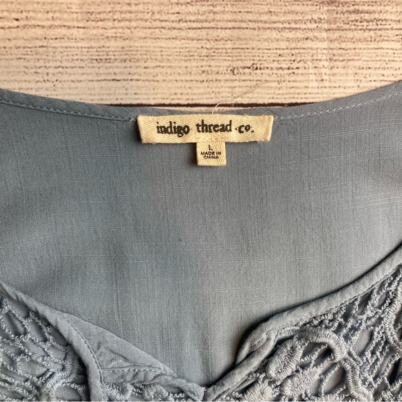 Indigo Thread Co slate blue tunic, size Large. Beautiful! - Picture 4 of 5